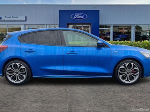 Ford Focus ST-Line X - Image 3
