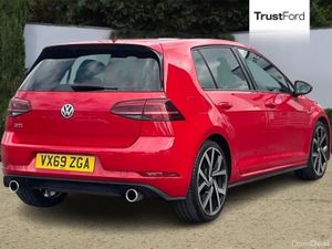 Volkswagen Golf GTI Performance - Image 4