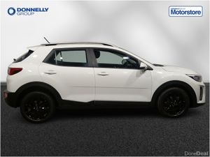 Kia Stonic Estate 2 - Image 4