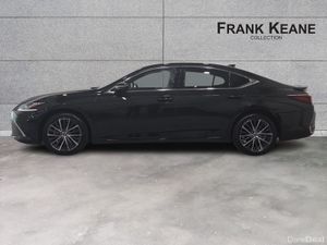 Lexus ES ES300h Dynamic - Image 4