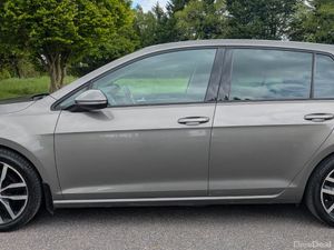 Volkswagen Golf Highline/ NEW NCT 08/27 - Image 4