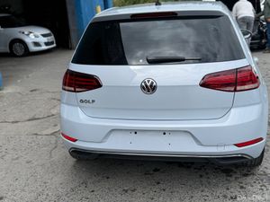 2019 Volkswagen Golf 1.2 Tsi Auto /23 K Low mileag - Image 4
