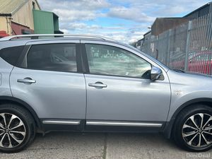 2012 Nissan Qashqai Manual - Image 4