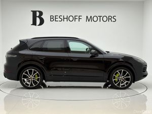 Porsche Cayenne 3.0 V6 E-HYBRID=LOW MILES//HUGE SP - Image 4