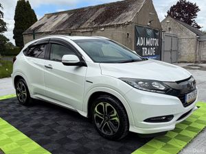 Honda Vezel 2017 Hybrid Low Mileage - Image 3