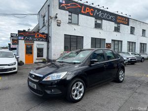 Ford Focus 2011 - Image 2