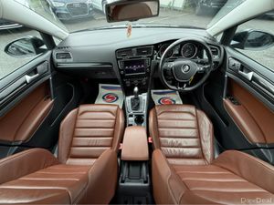 Volkswagen Golf 1.4 TSI FULL TAN LEATHER SEATS HEA - Image 3