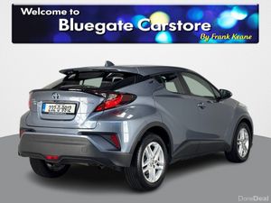 Toyota C-HR HYBRID LUNA**MULTIFUNCTIONAL STEERING - Image 4