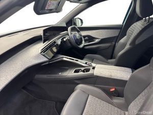 Peugeot 3008 1.2 MHEV ALLURE AUTO *LOW KMS* €100 P - Image 3