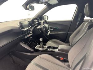 Peugeot 2008 1.2 ALLURE *JUST IN* €80 PER WEEK - Image 3