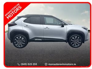 Toyota Yaris Cross LUNA SPORT BI - Image 3