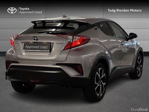 Toyota C-HR HYBRID SPORT - Image 2