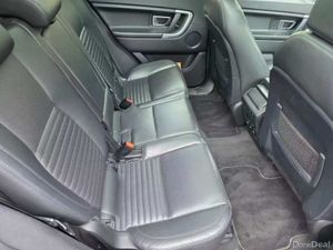 Land Rover Discovery Sport 2018 - Image 4