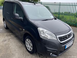 Peugeot Partner PROFESSIONAL 1.6 BLUE HDI NEW DOE! - Image 2