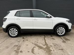 Volkswagen T-Cross LIFE 1.0 TSI MANUAL 5SPEED 95BH - Image 3