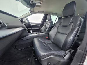 2019 Volvo XC90 2.0 D5 MOMENTUM 235BHP // 7 SEATS - Image 4