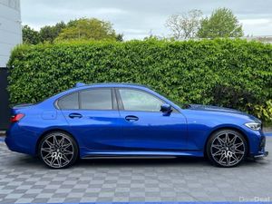 BMW 3-Series 330e M-SPORT COMPETITION 2.0 HYBRID / - Image 2