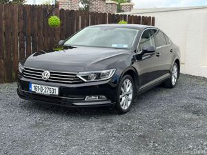 Volkswagen Passat FULL SERVICE HISTORY - LOW KMS - Image 3