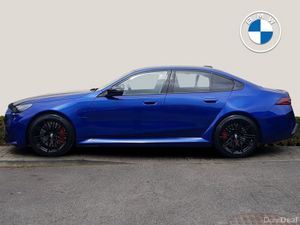 BMW M5 Saloon - Image 3