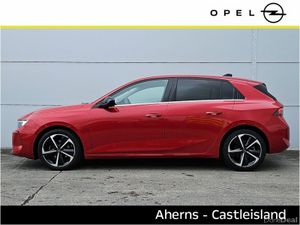 Opel Astra Elegance 1.2 Turbo 130PS 6 Speed - Image 4