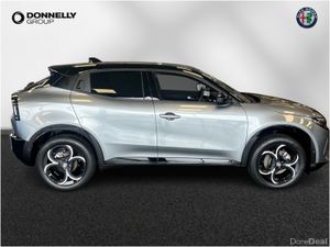 Alfa Romeo Junior Hatchback - Image 3