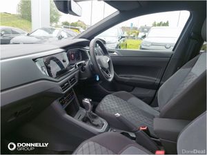 Volkswagen Polo Hatchback R-Line - Image 3