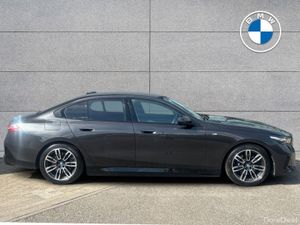 BMW 5-Series 530e M Sport Saloon - Image 3