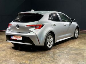 Toyota Corolla SPORTS HYBRID G SPEC - FACTORY ALLO - Image 4