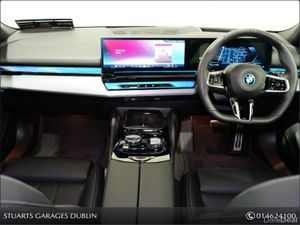 BMW 5-Series COMFORT PACK, TECH PACK AND 20” ALLOY - Image 4