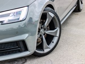 2018 QUANTUM GREY AUDI A4 S-LINE BLACK EDITION - Image 3