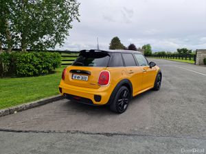 Mini Cooper (NCT TESTED AND TAXED)!!! - Image 3