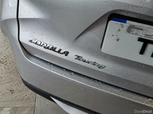 202 TOYOTA COROLLA HYBRID TOURER - Image 3