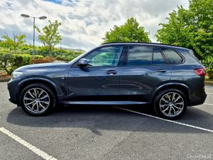 2021 BMW X5 45E M SPORT PHEV - Image 4