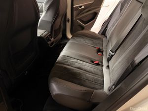 Peugeot 3008 2018 1.6 Top spec with sunroof - Image 3