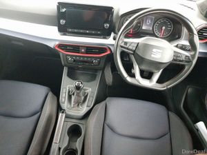 SEAT Ibiza 1.0TSI 95hp FR - Image 4