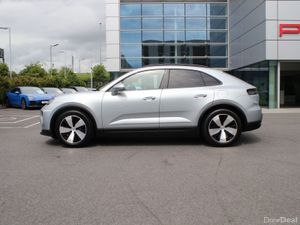 Porsche Macan Electric - Image 3