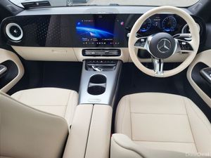 Mercedes-Benz CLA CLA200 HEV SALOON Progressive AU - Image 4
