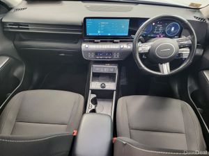 Hyundai KONA 1.6 HYBRID Elegance Auto Finance from - Image 4