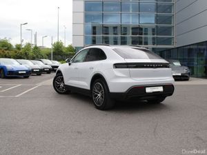 Porsche Macan Electric - Image 2