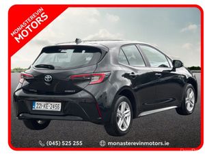 Toyota Corolla HYBRID LUNA H/B 4DR AUTO - Image 2