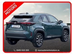 Toyota Yaris Cross LUNA SPORT MON 4DR - Image 2