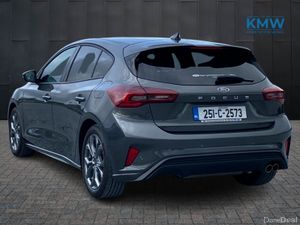 Ford Focus ST-LINE 5DR 1.0T 125 MHEV - Image 4