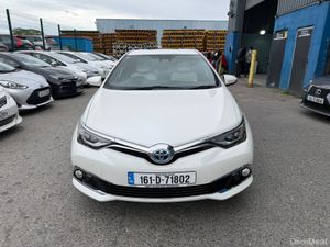 2016 Toyota Auris Hybrid Automatic - Image 2