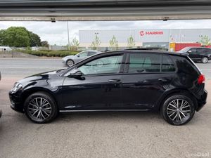 Volkswagen Golf 1.2 TSI, ALL STAR MODEL, LOW MILEA - Image 3