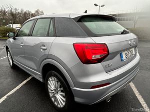 2019 AUDI Q3 30 TDI SE 1.6 TDI SUNROOF - Image 3