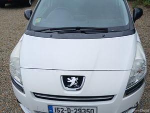 High Spec Automatic  Peugeot 5008 2015 - Image 3