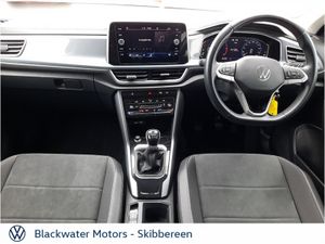 Volkswagen T-Roc 2.0TDI 116BHP STYLE - Image 3