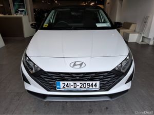 Hyundai i20 DELUXE PLUS - Warranty & AA 2029 - - Image 3