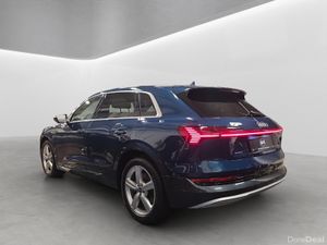 2023 AUDI E-TRON QUATTRO 50 TECHNIK. - Image 4