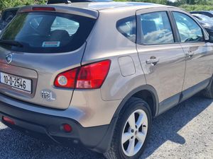 Nissan Qashqai 2010 - Image 3